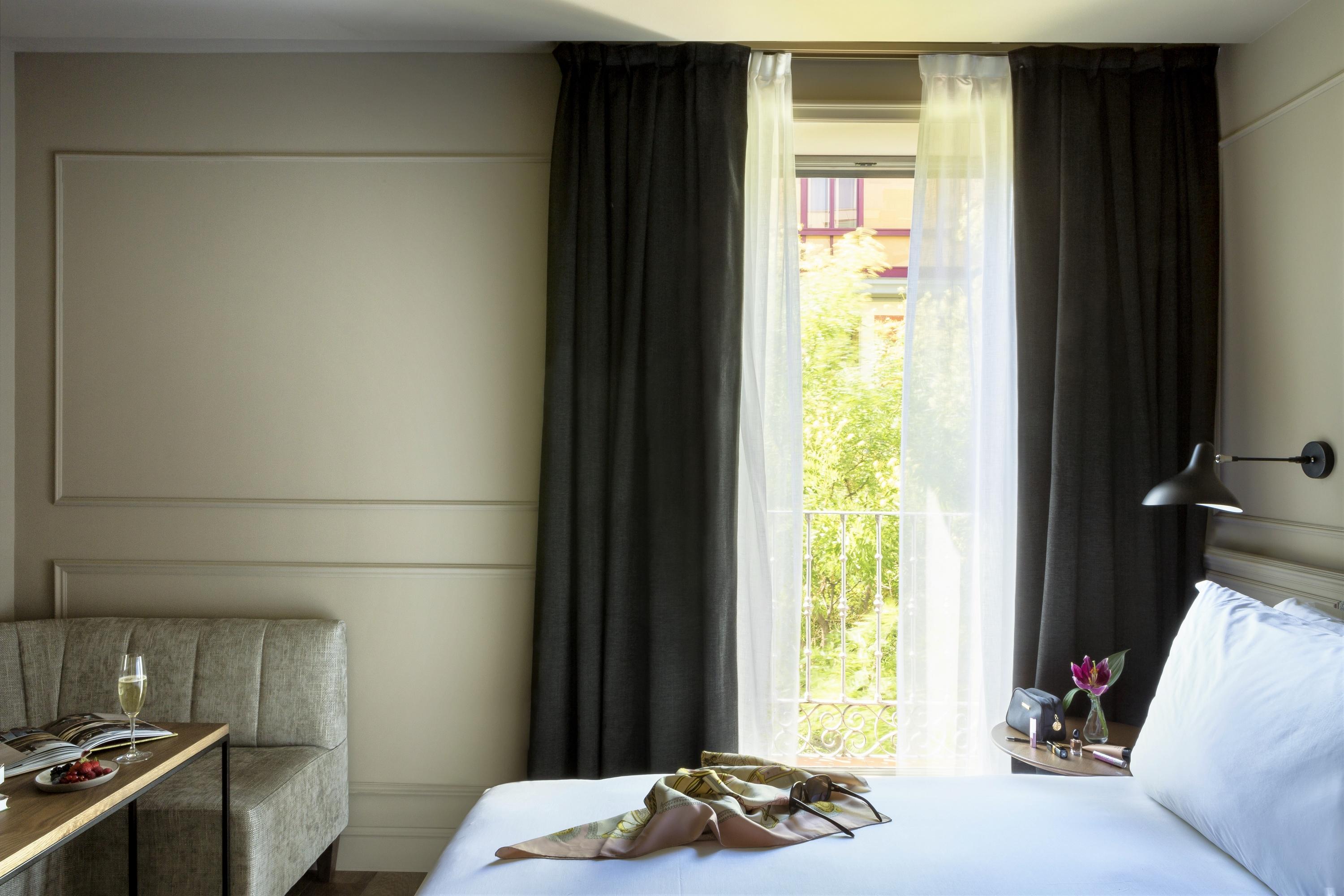 Hotel Totem Madrid, A Small Luxury Of The World