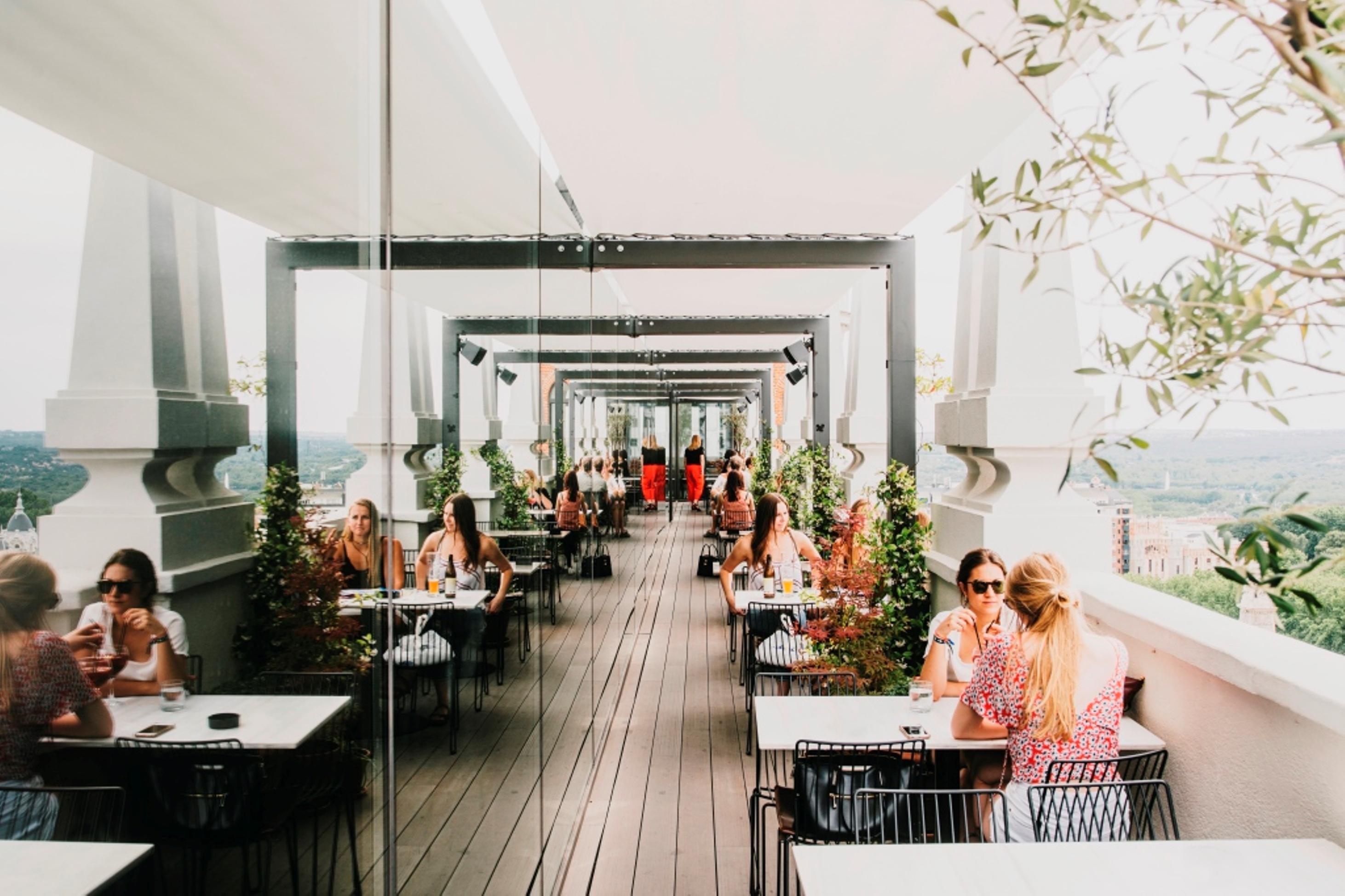 Dear Hotel Madri