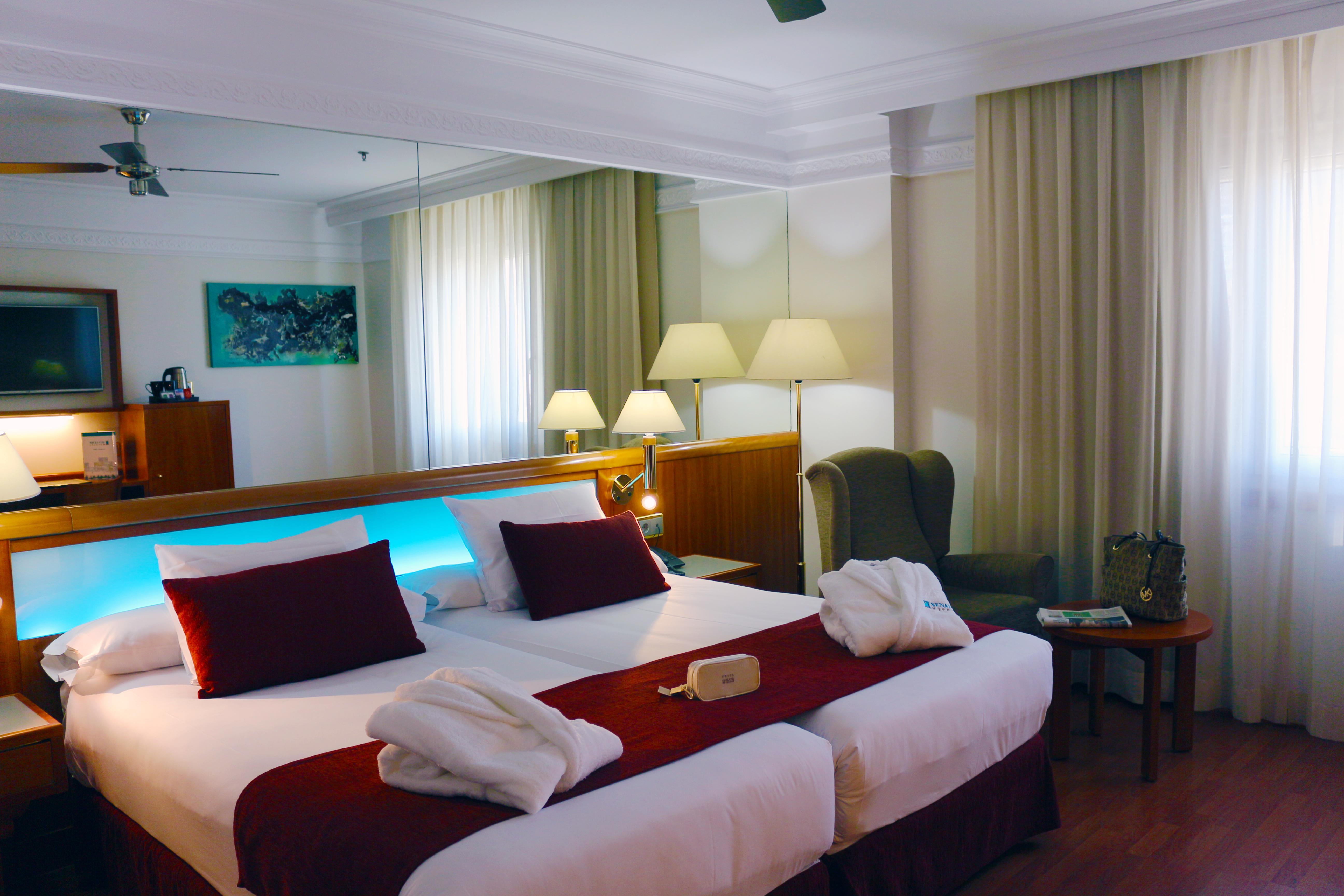 Senator Gran Via 70 Hotel 4*