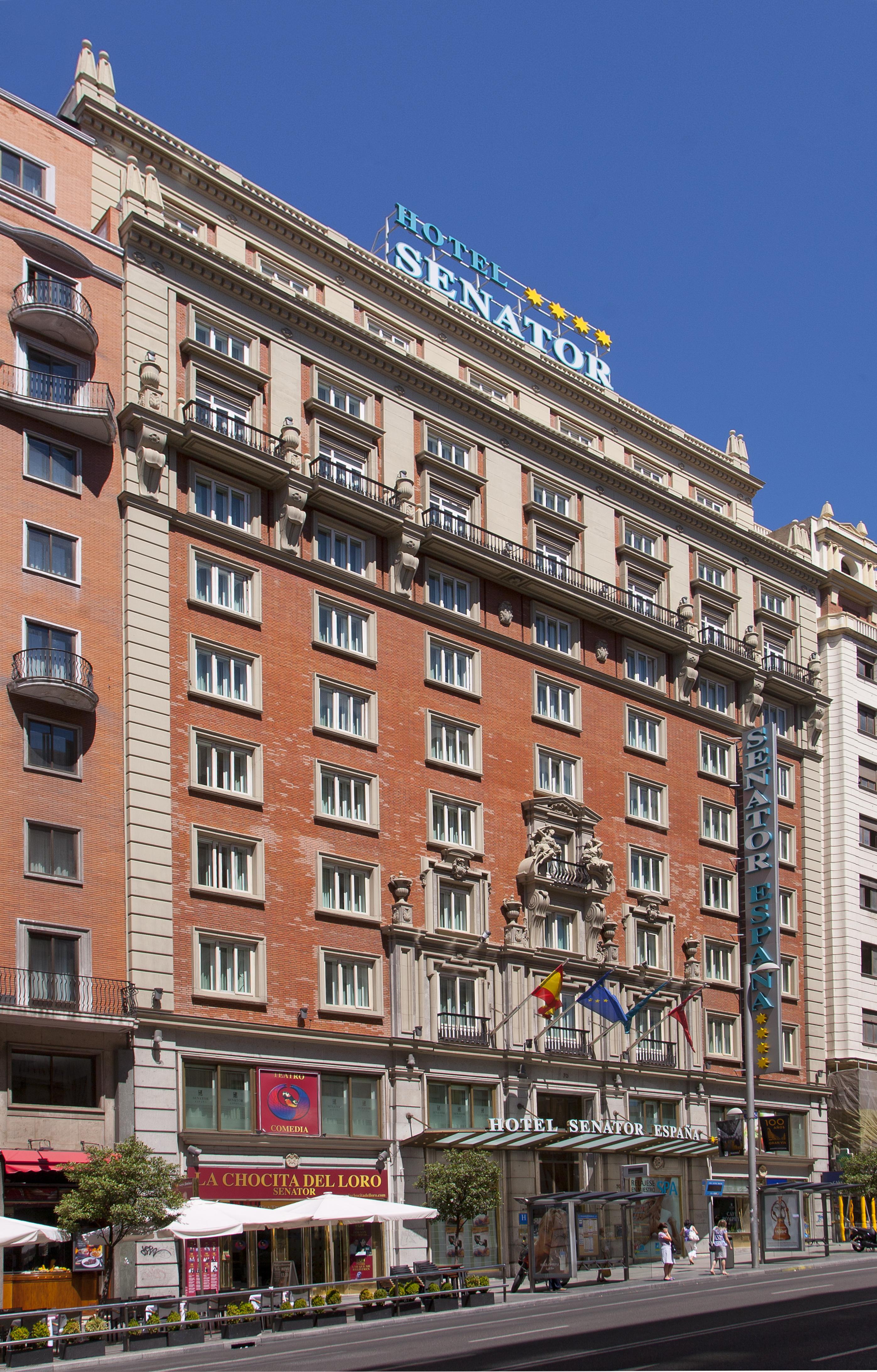 Senator Gran Via 70