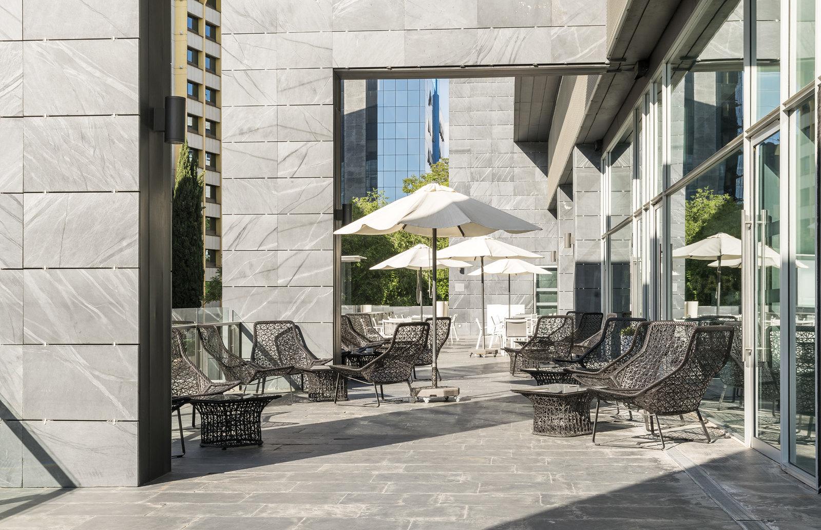 Ilunion Atrium Hotel 4*