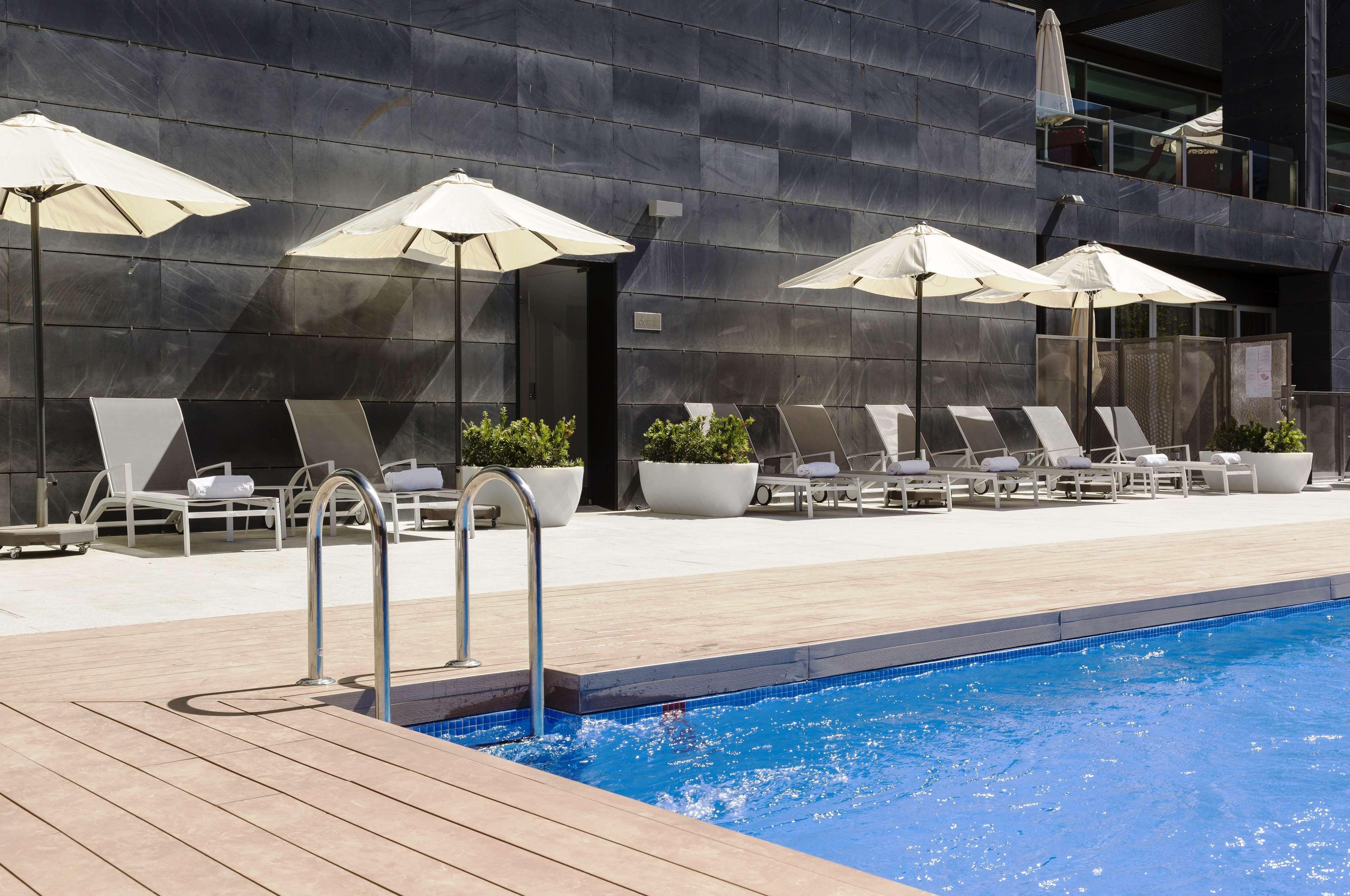 Ilunion Atrium Hotel 4*