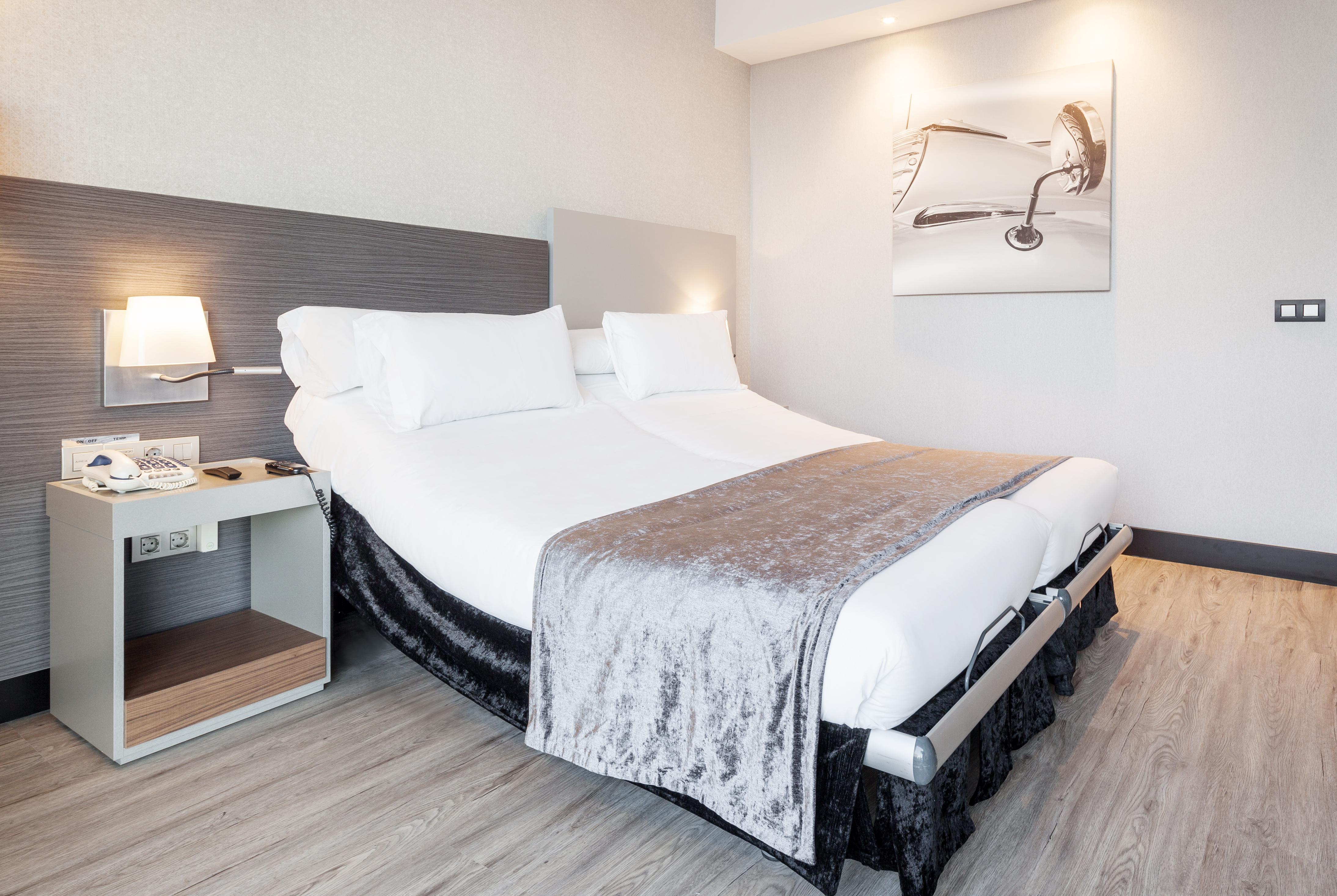 Hotel Ilunion Atrium