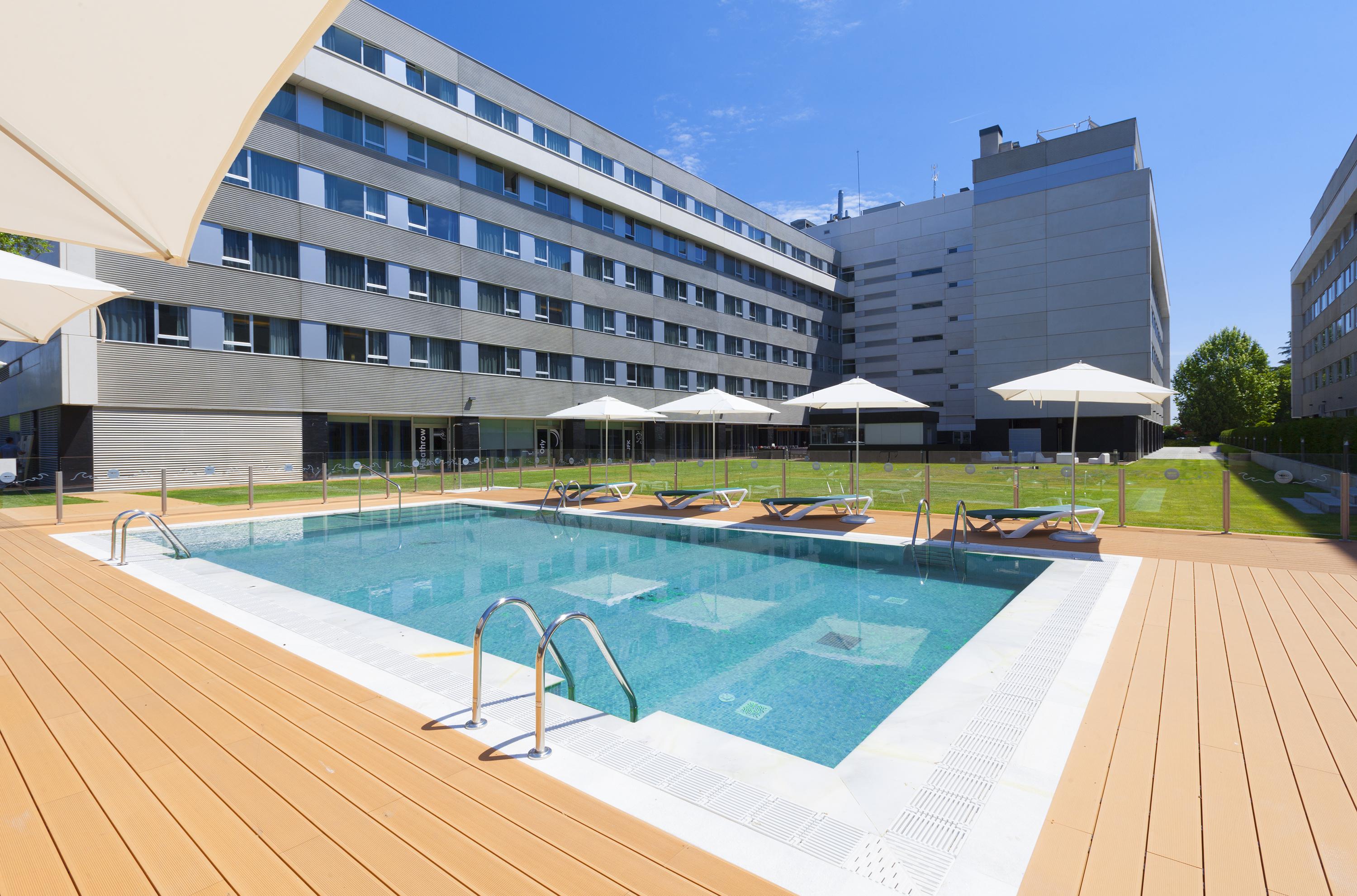 Axor Feria 4*