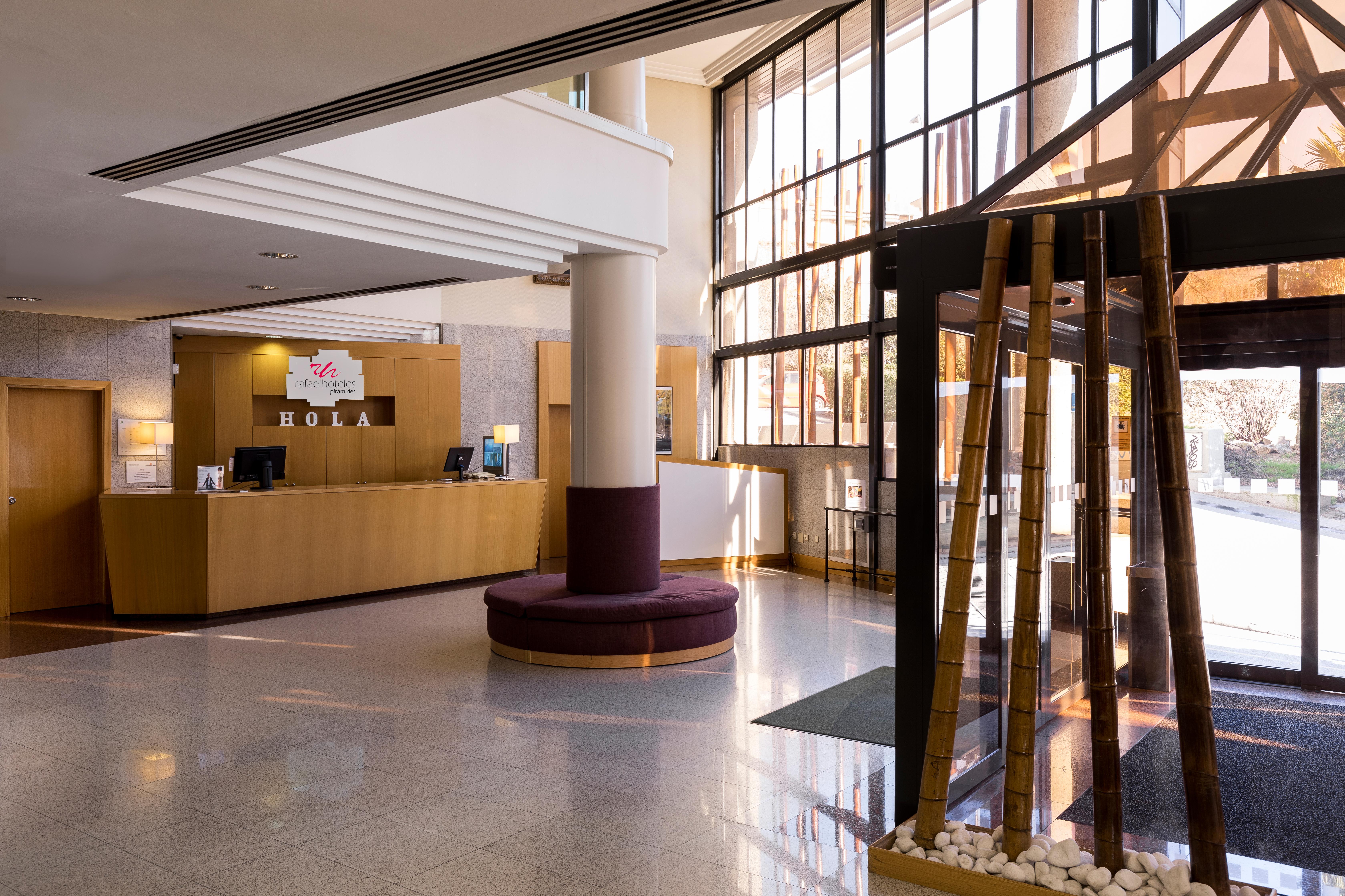 Hotel Rafaelhoteles Piramides
