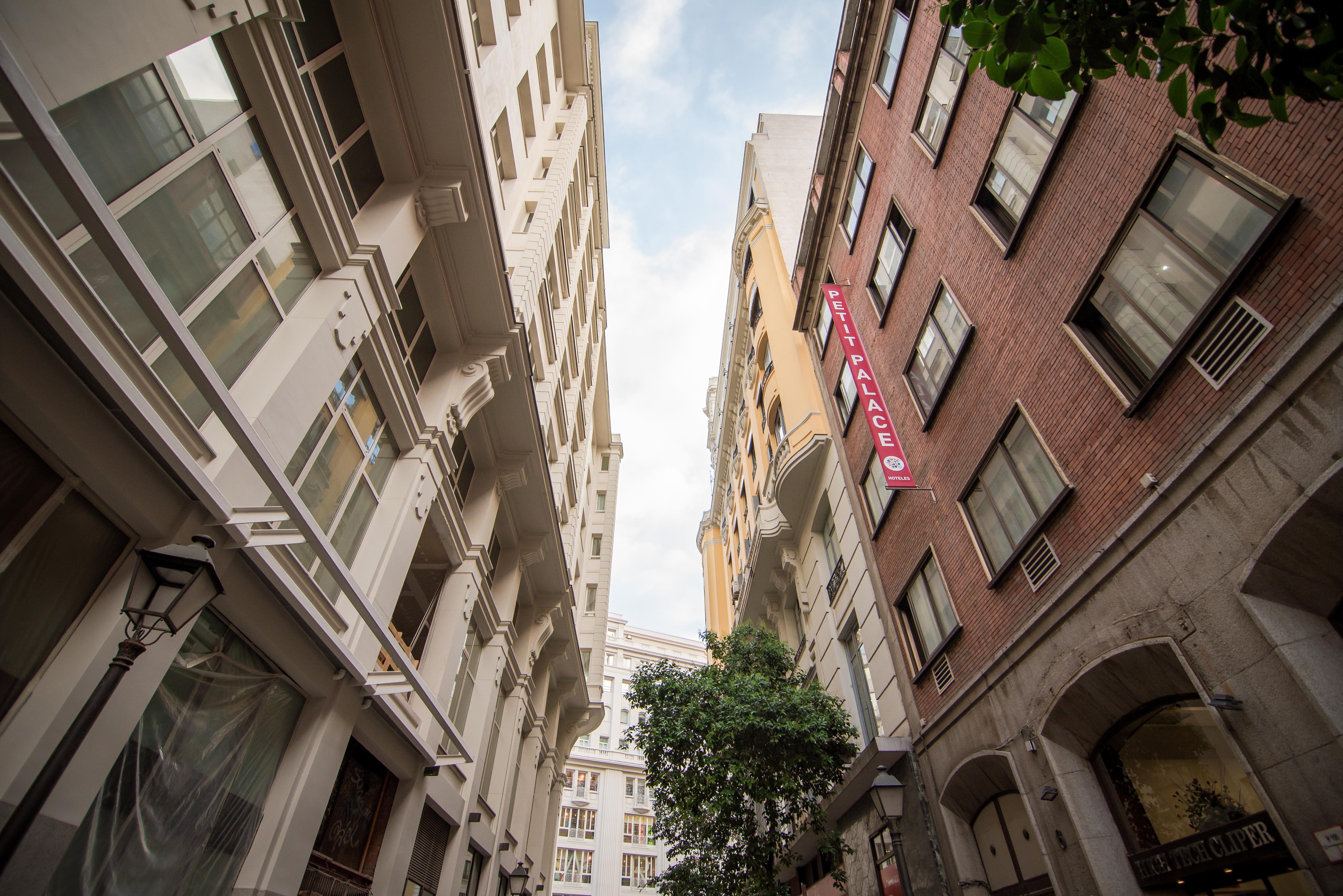 Petit Palace Cliper-gran Via 3* Madrid