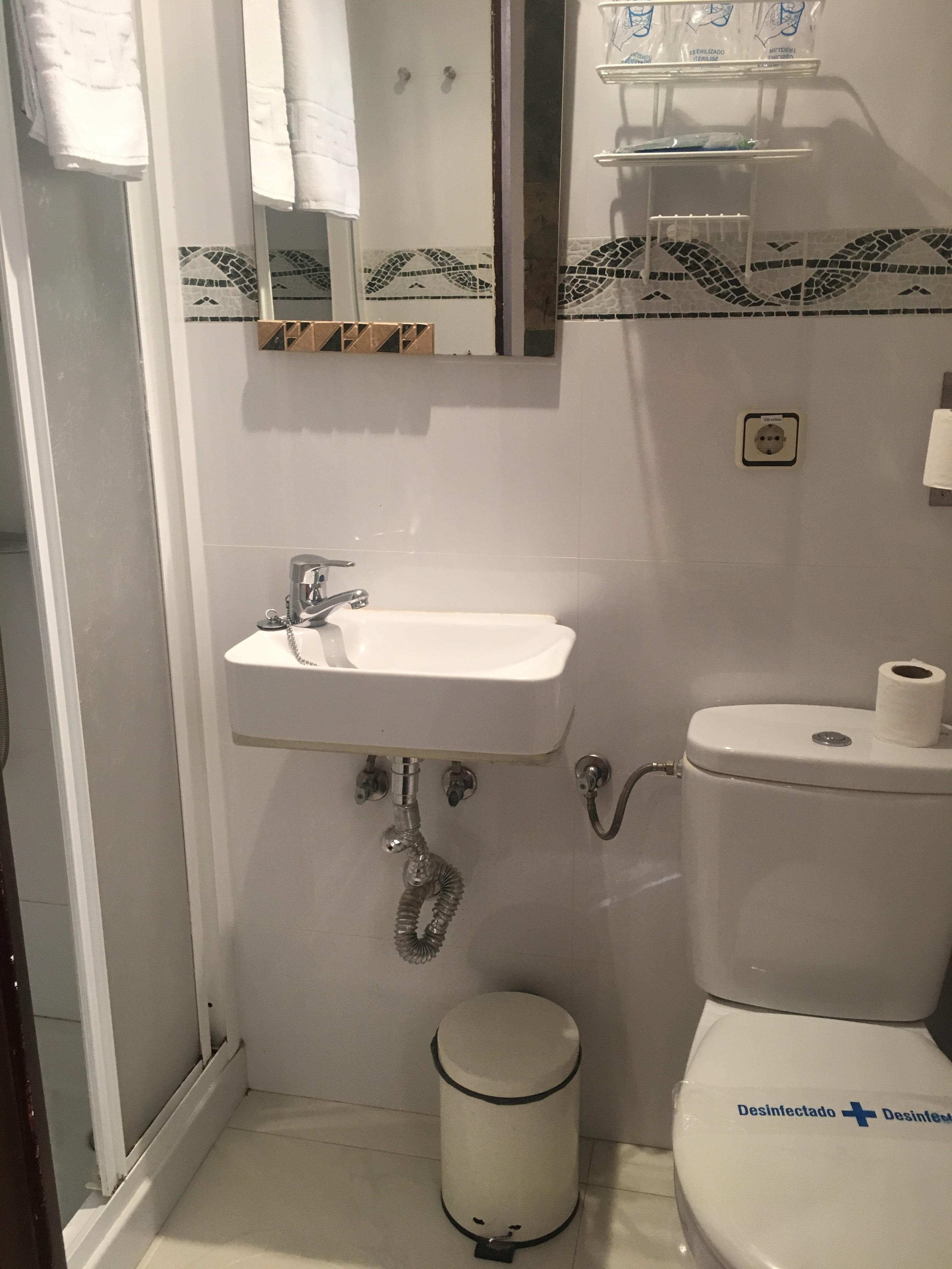 Guest house Manuela By Gaiarooms 2*