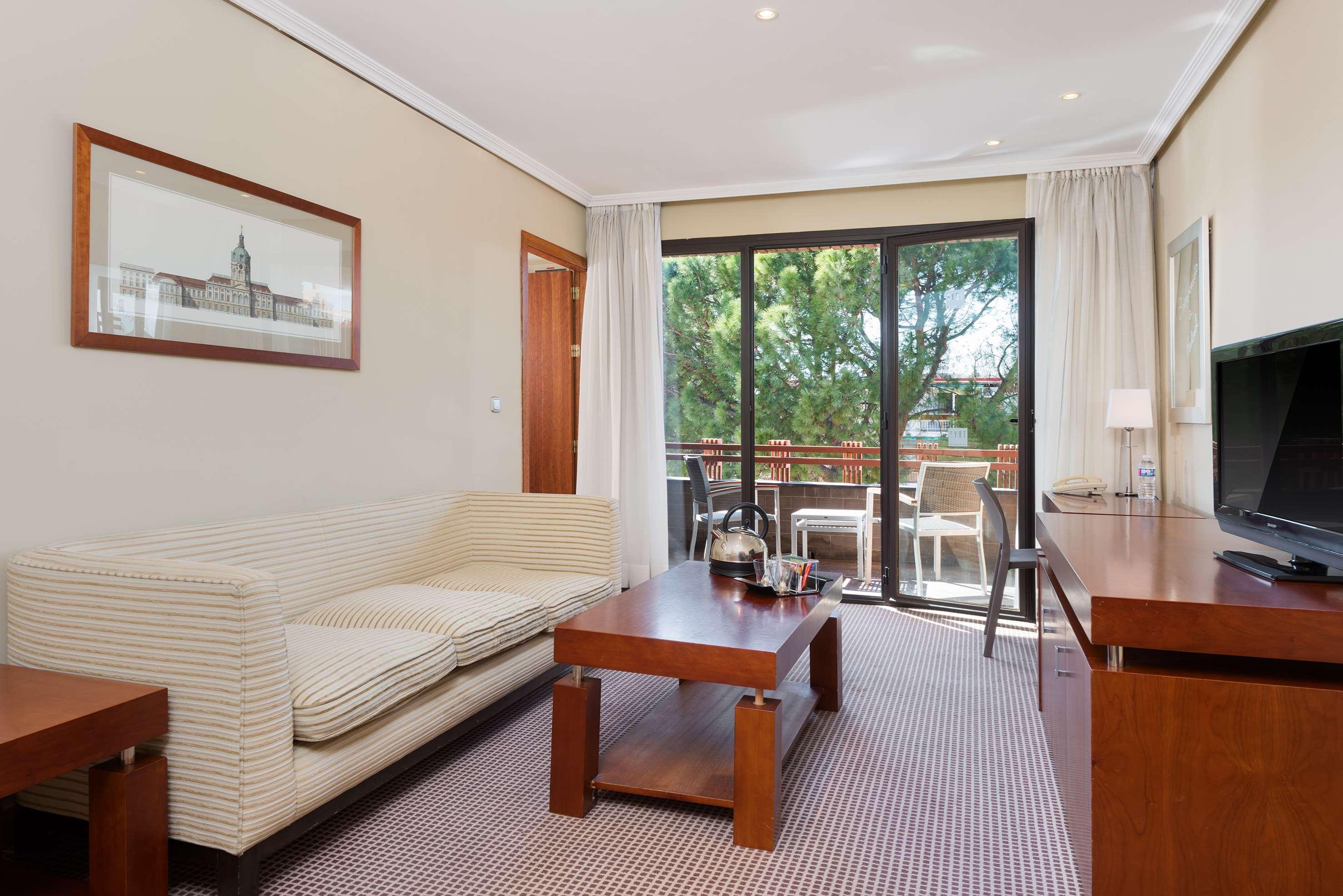 Alameda Aeropuerto, Affiliated By Melia 4* Madrid