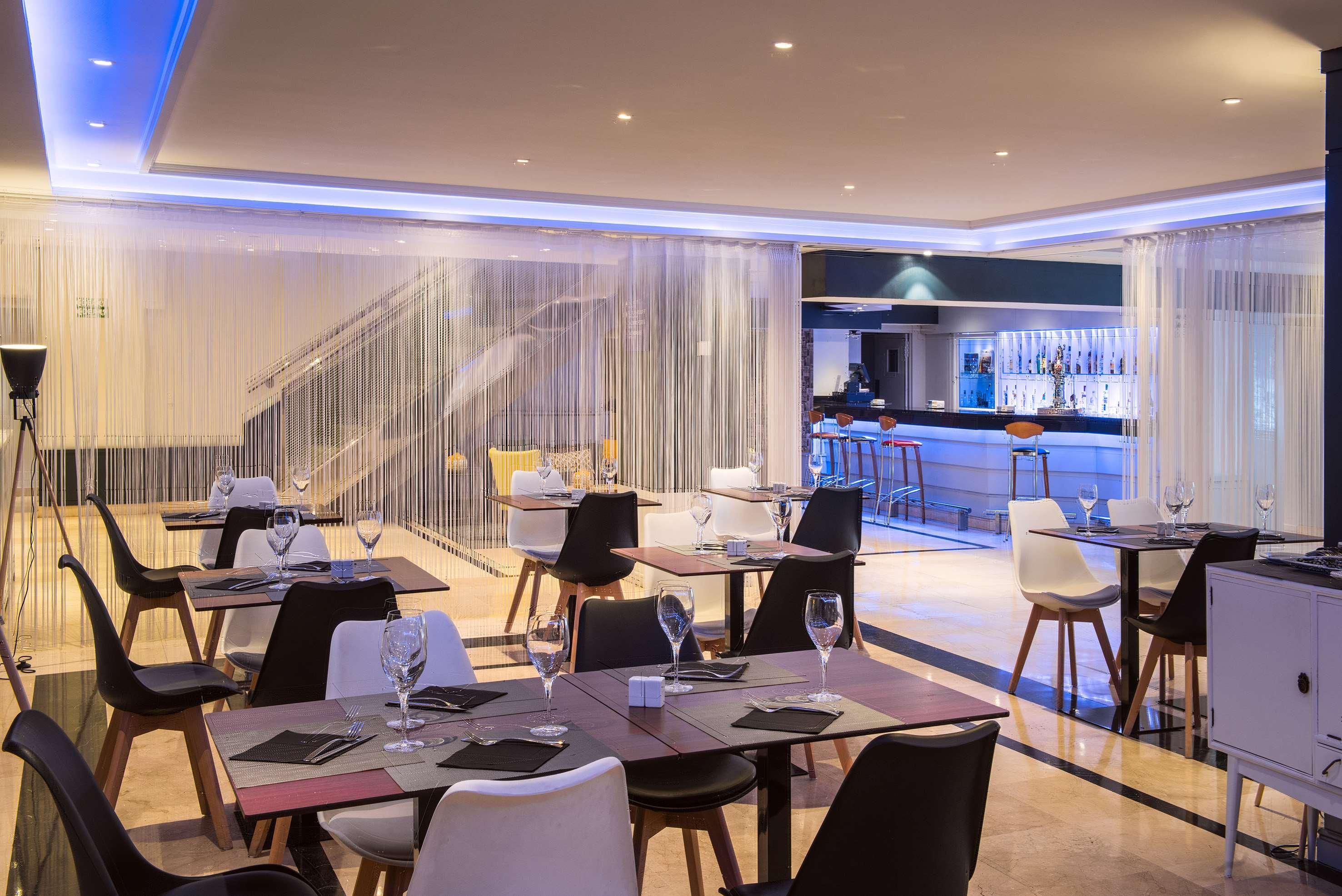 Hotel Alameda Aeropuerto, Affiliated By Melia