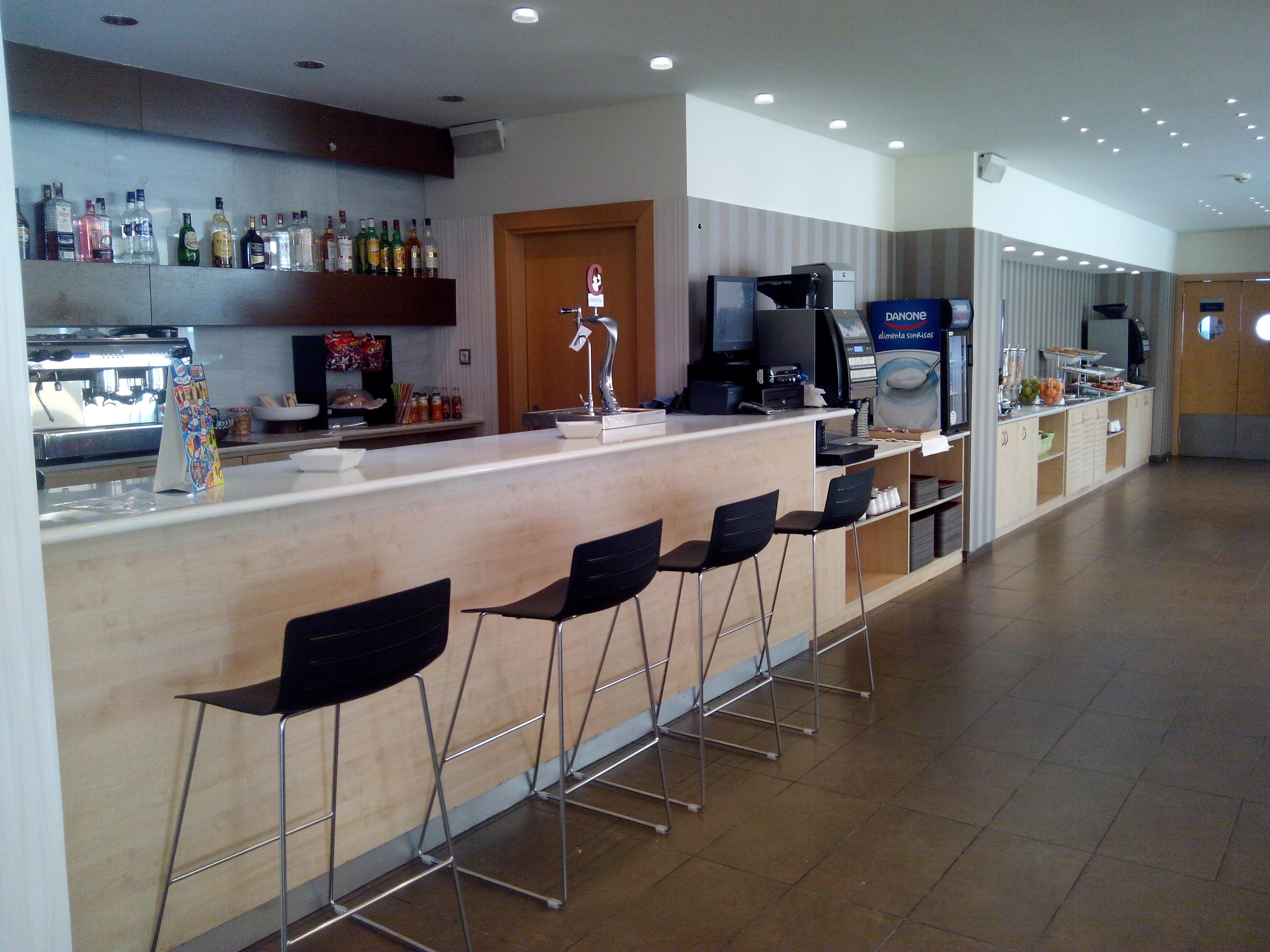 Hotel Aeropuerto T1 T2 T3 Madrid
