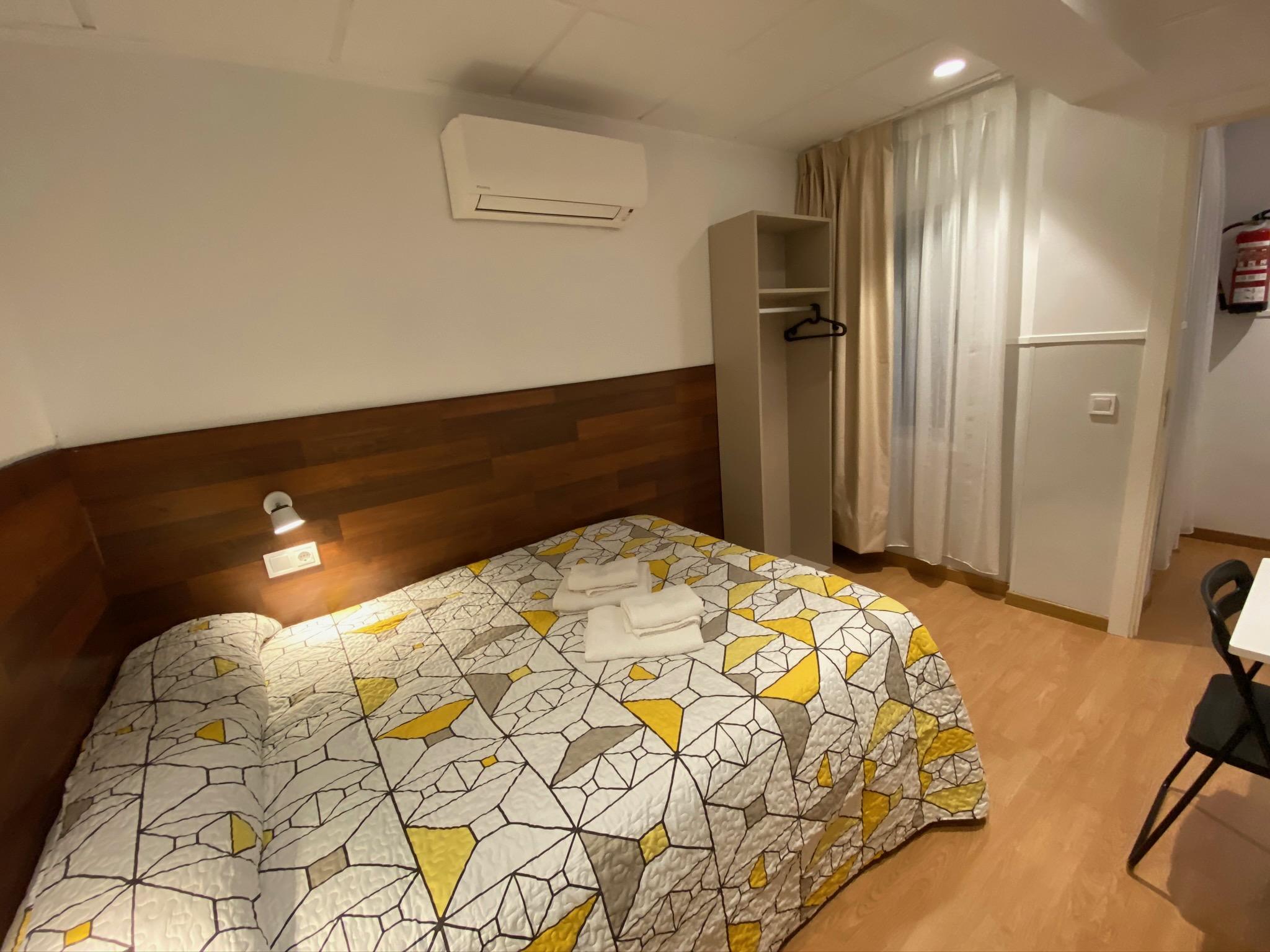 Far Gran Via Albergue Madri