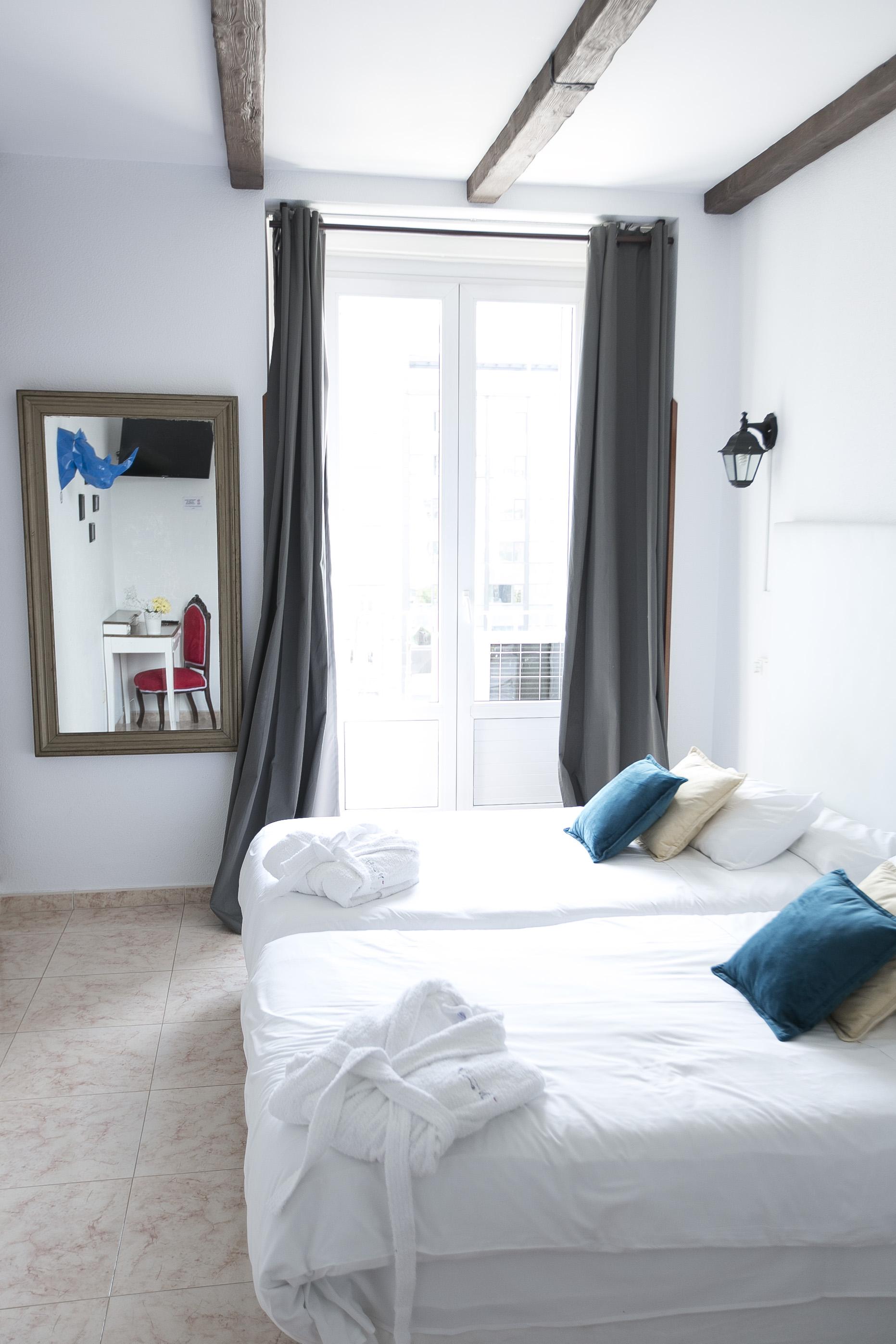 Vazquez De Mella Gran Via Guest house