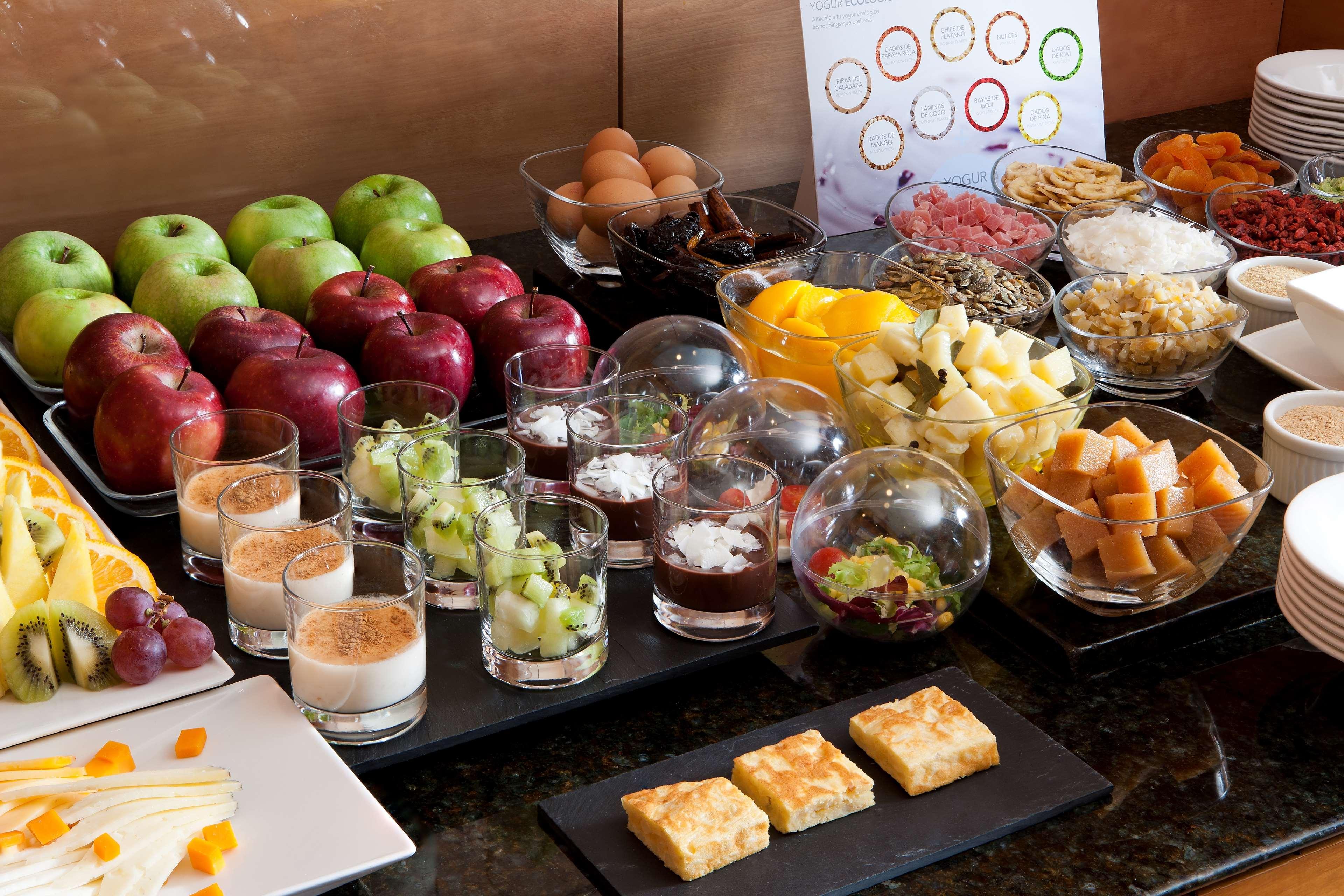 Nh Chamberi Hotel 3*