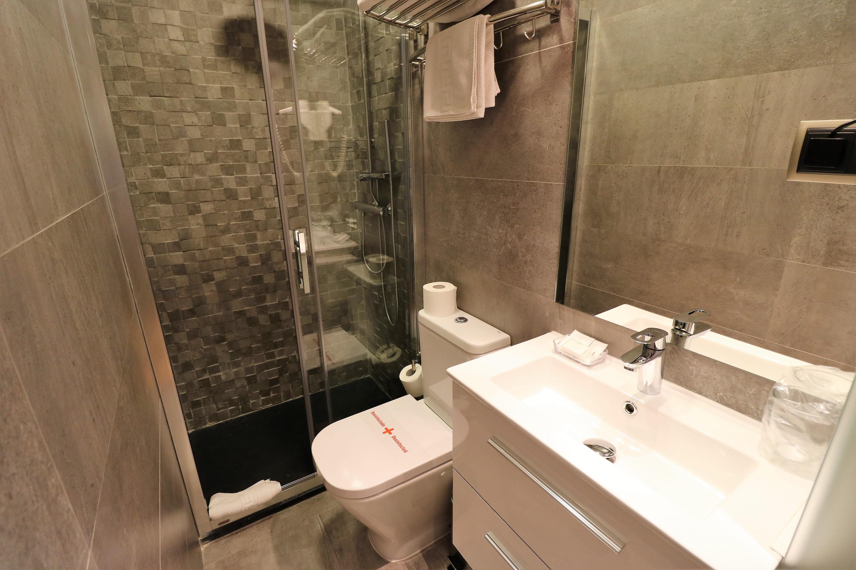 Hispano - Argentino Gran Via Guest house