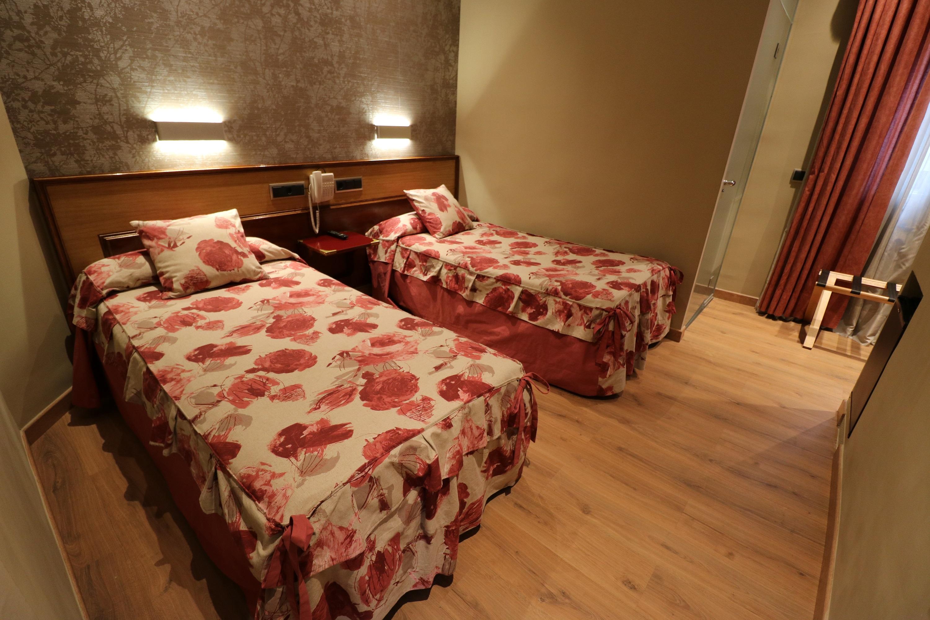 Guest house Hispano - Argentino Gran Via Madrid
