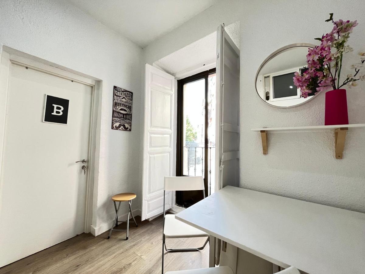 Ile Aina Exterior Apartment Madrid