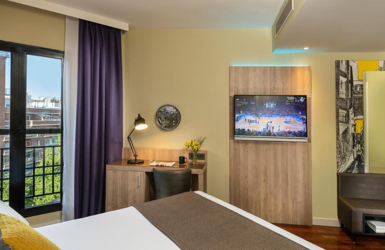 Leonardo City Center 3*