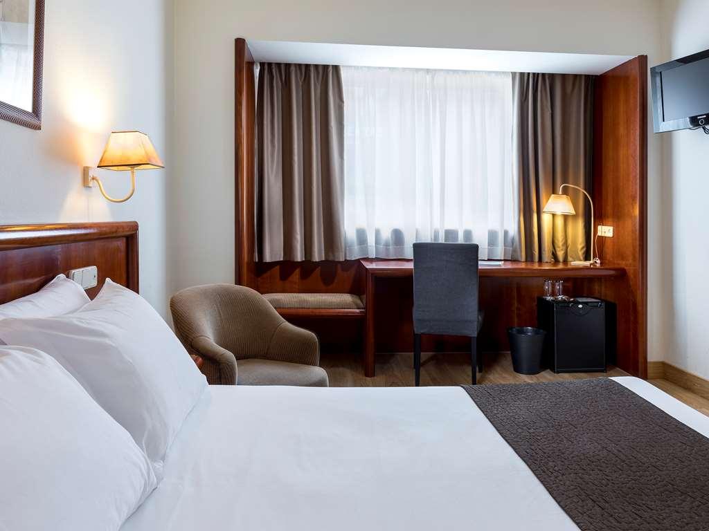 Hotel Rafaelhoteles Ventas (adults Only) 4*
