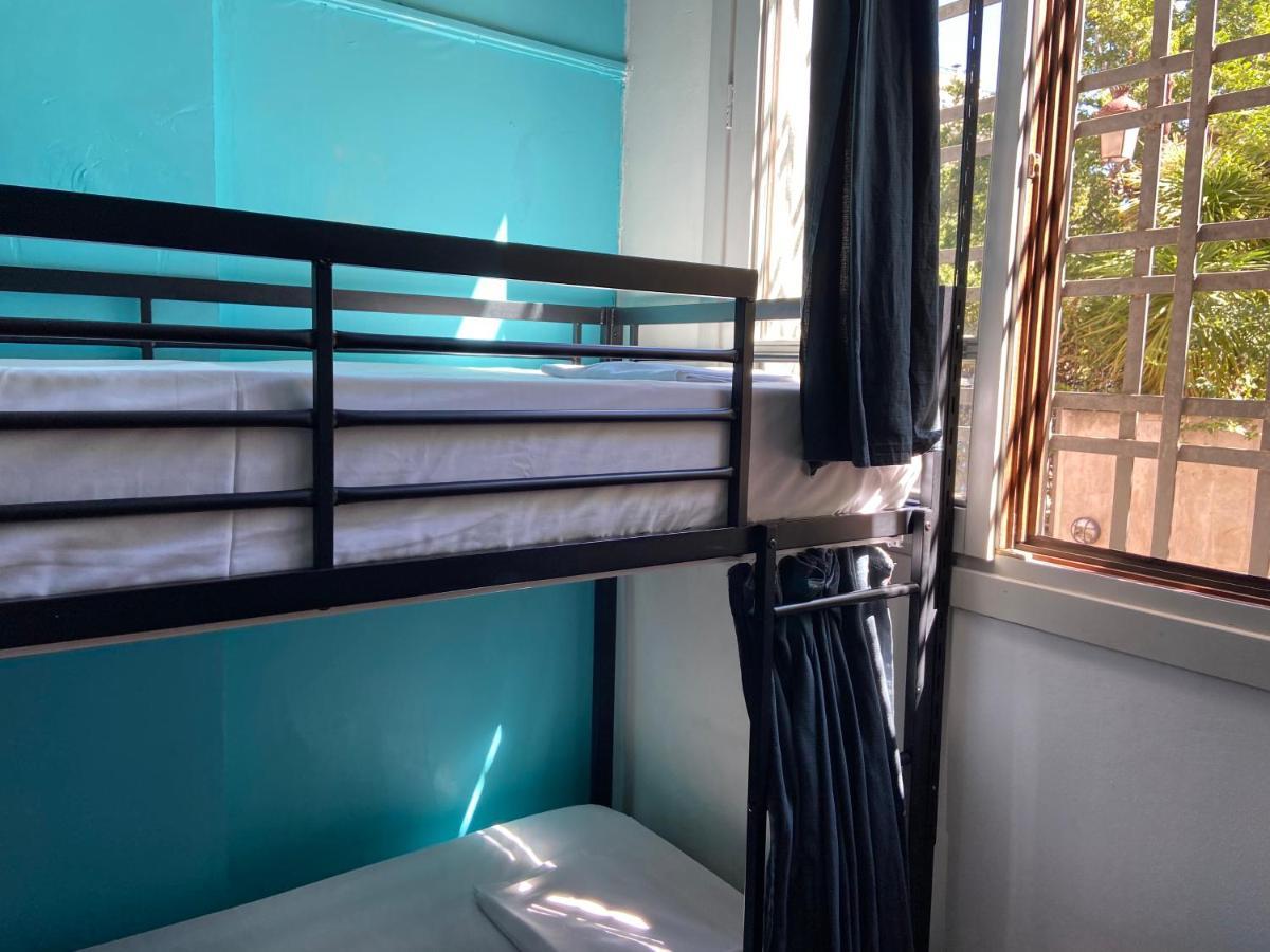 Hostel Center *