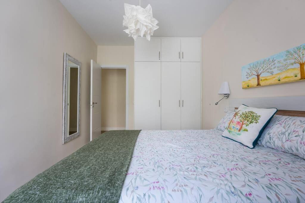 Apartamento Sol & Gran Via: Experiencia De Diseno Y Comodidad. Madri