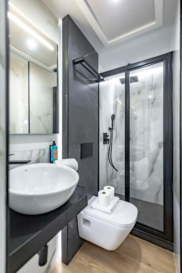 Dobohomes - Montesa 20 Aparthotel Madri