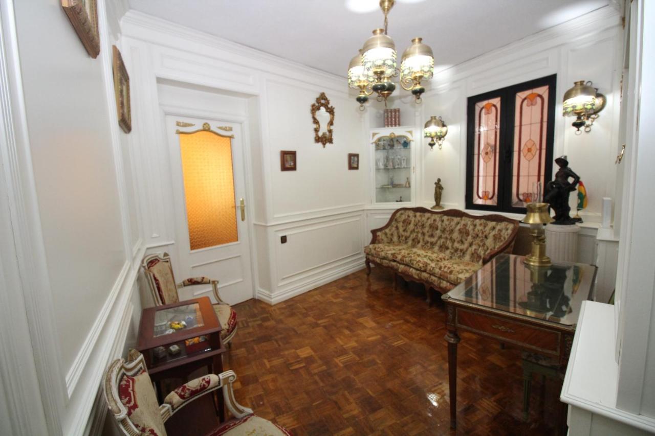 Acomodação com café da manhã  Luisa Madri