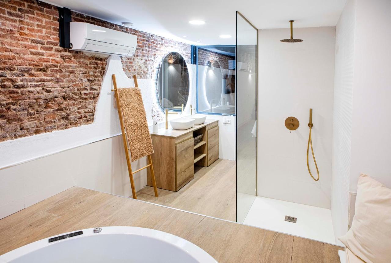 Lujoso Con Jacuzzi En Lavapies Madrid