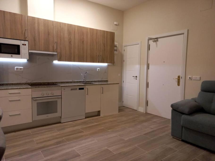 Apartamento Sol & Gran Via: Experiencia De Diseno Y Comodidad. Madri