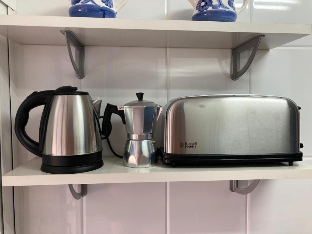 Grande, 2 Dormitorios, Garaje Gratis Apartment