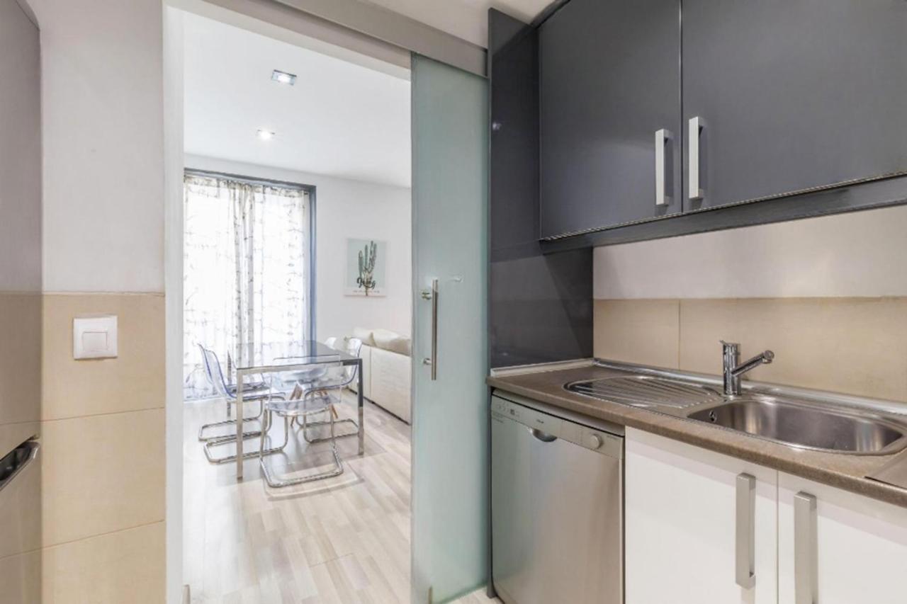 Spacious Flat Puerta Del Sol * Madrid