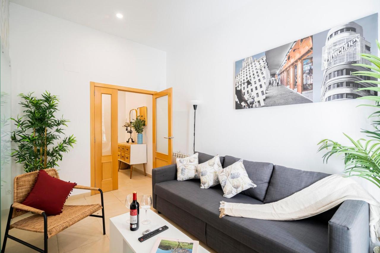 Apartment For Temporal Infantas Gran Via Inf1d