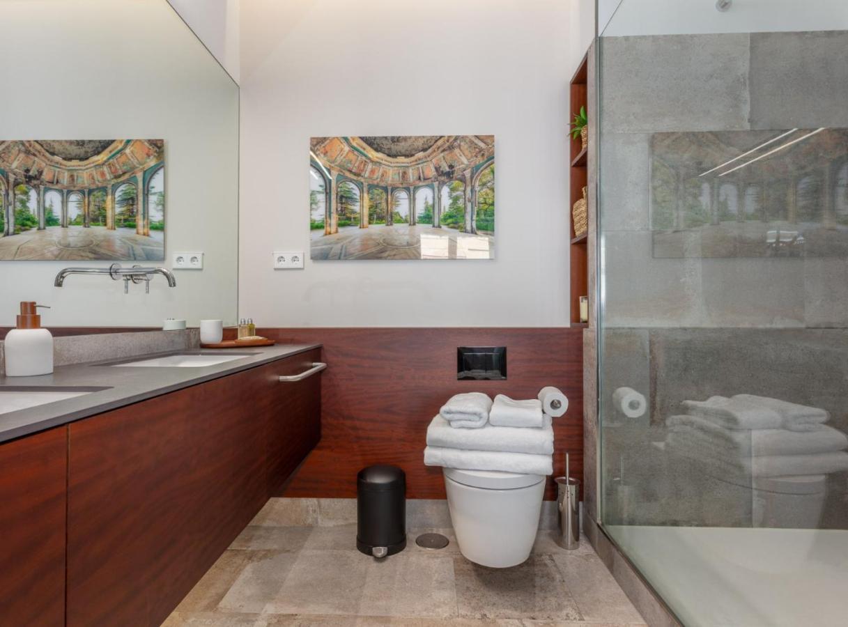 Apartment Perfect Place For 2 Next To The Stadium Of Real Doctor Fleming I Madrid