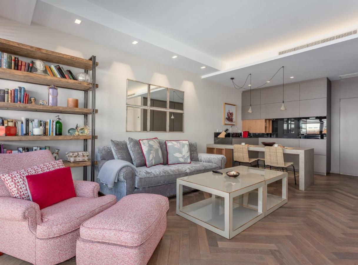 Apartment Perfect Place For 2 Next To The Stadium Of Real Doctor Fleming I