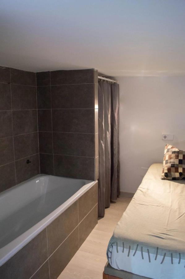 Estudio Cerca De Anton Martin 4pax Apartment *