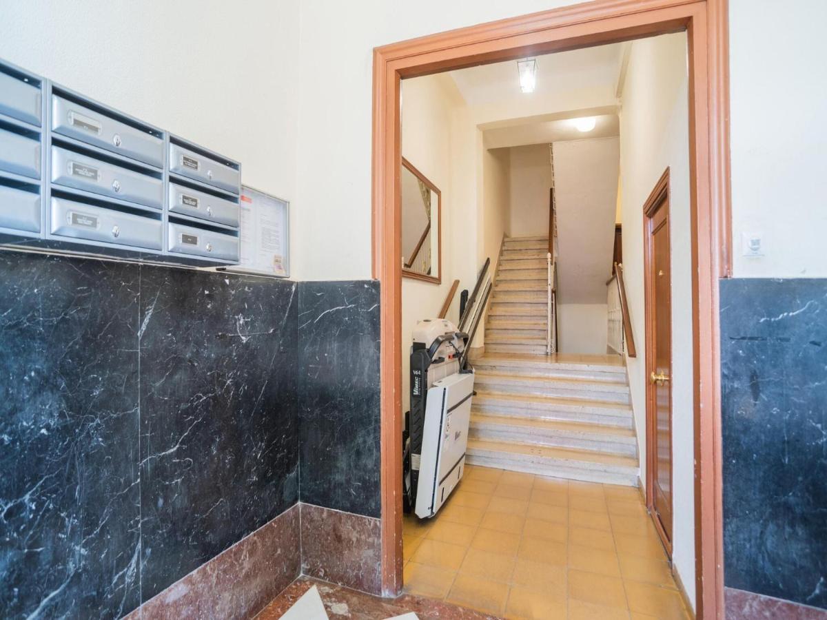Nice In With Air Conditioning Apartamento Madri