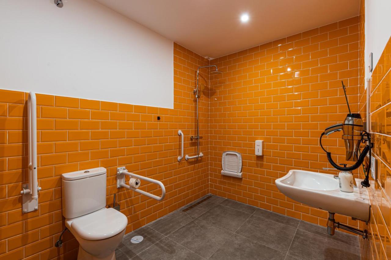 Capsule hotel Art Seven Capsules Madrid