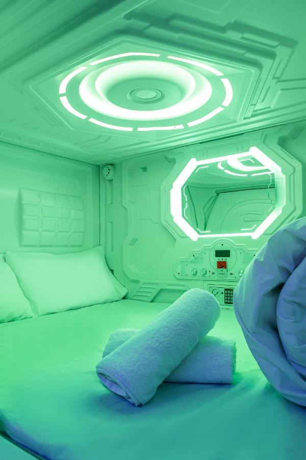 Art Seven Capsules Capsule hotel Madrid