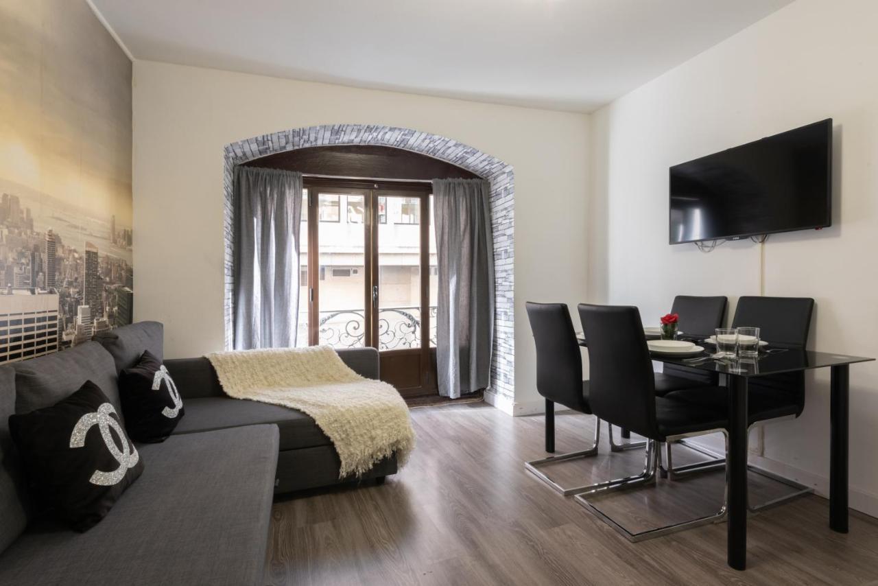 Day Chueca Centro Gran Via Sol Malasana Apartment