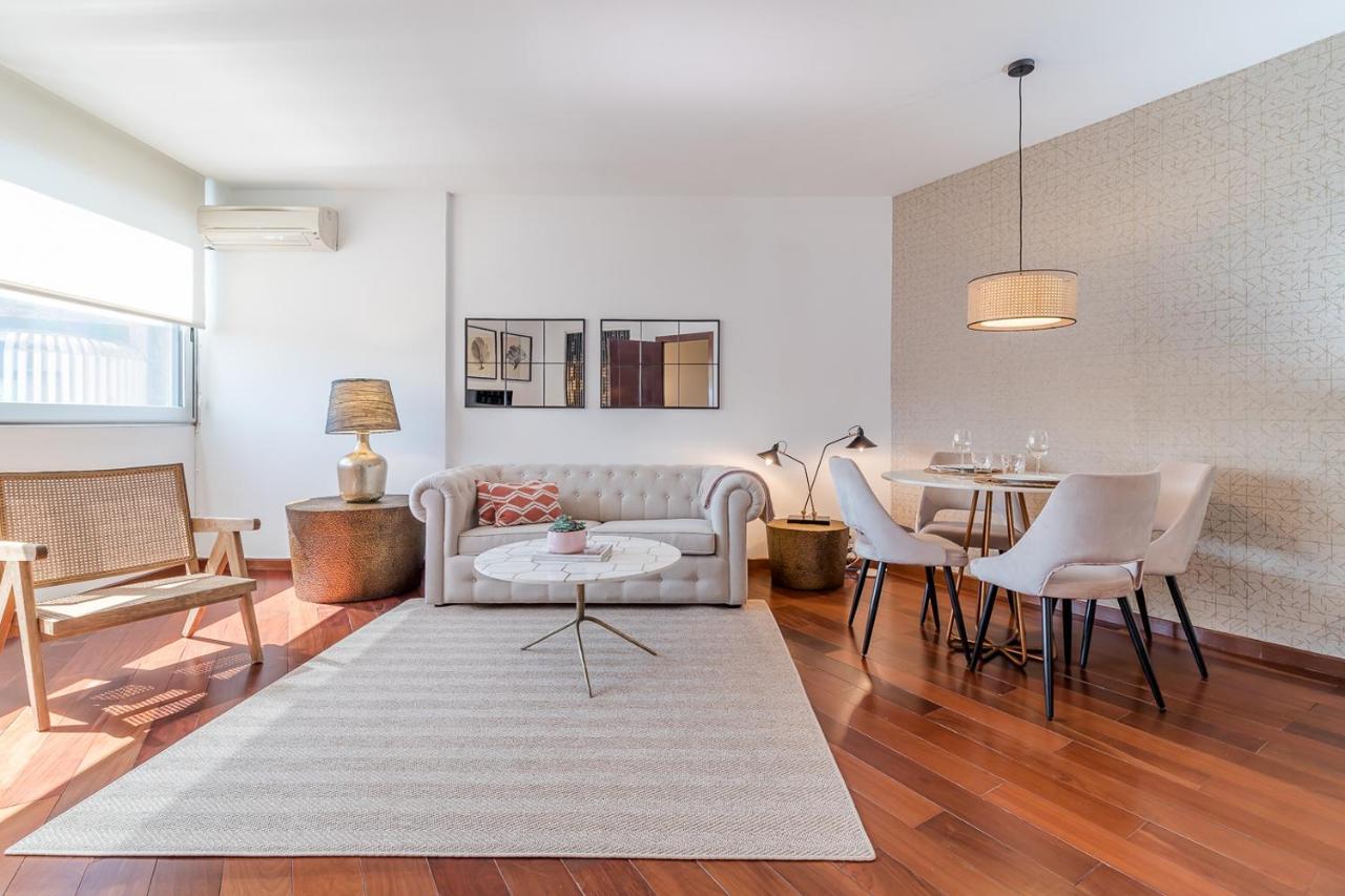 Flats Apartment *