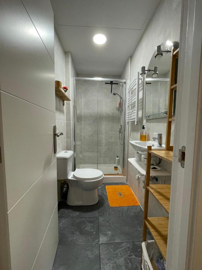 Acogedor Apartamento, Completamente Amoblado Con Aire Acondicionado Lejlighed *