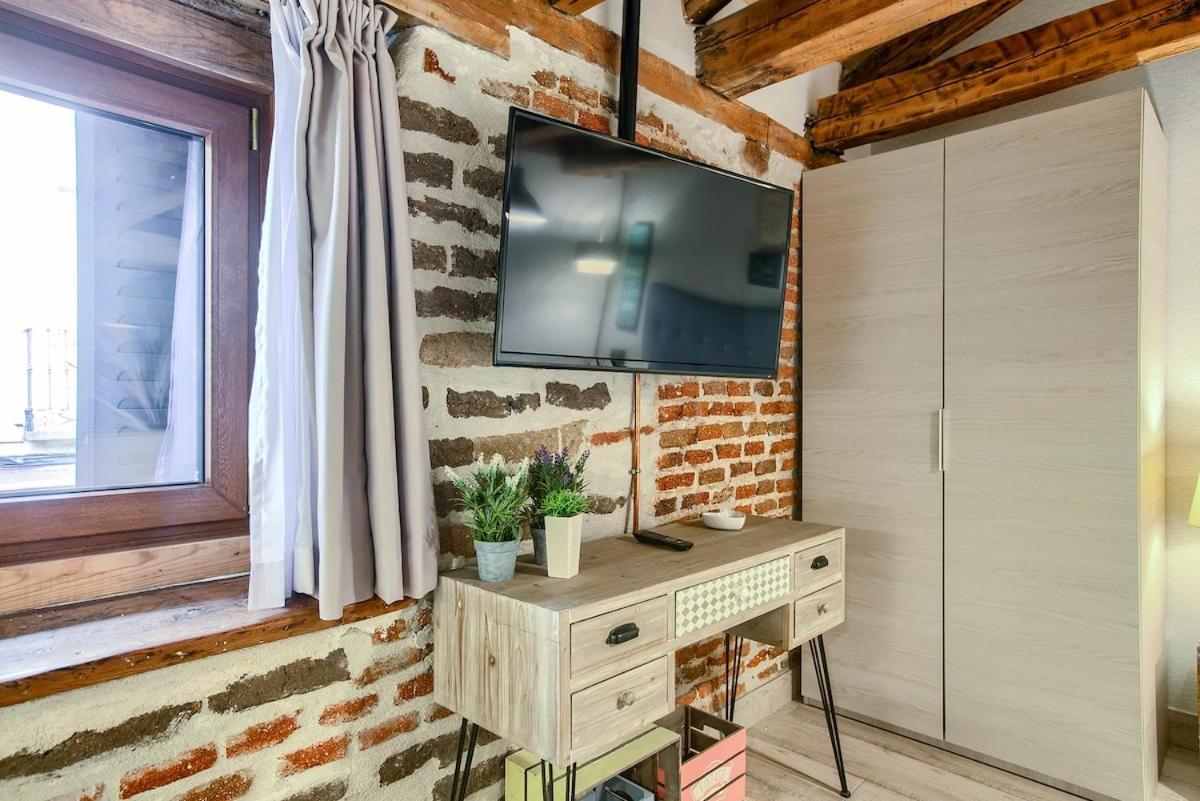Amazinn Places Noviciado 5 Madrid