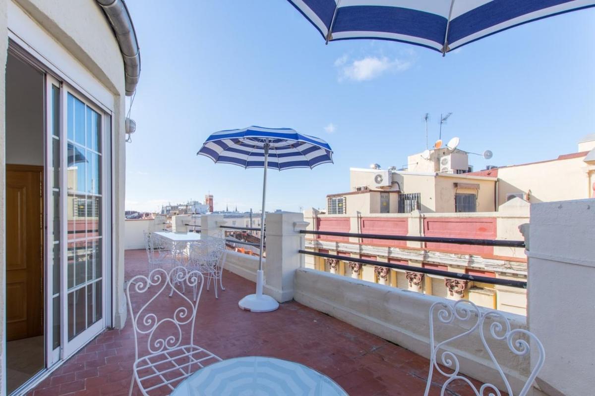 Atico Con Terraza De Vistas Inmejorables *