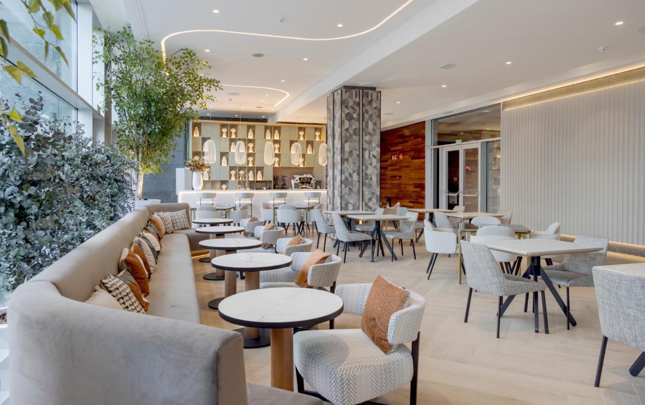 Ilunion Atrium Hotel