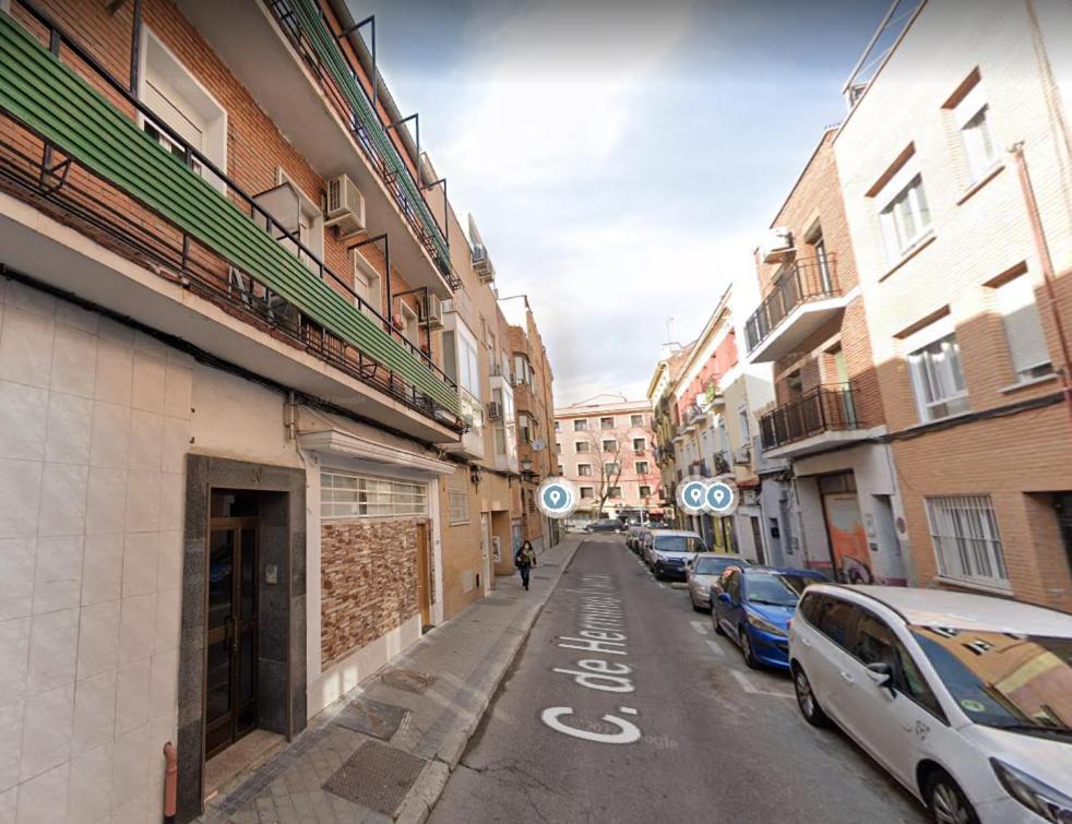 Apartment Homestay Herminiopuertas