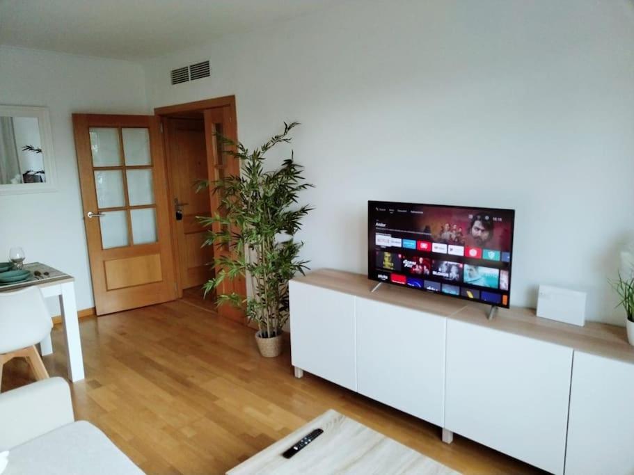 Amplio, Luminoso Y Confortable Cc Apartamento Madri