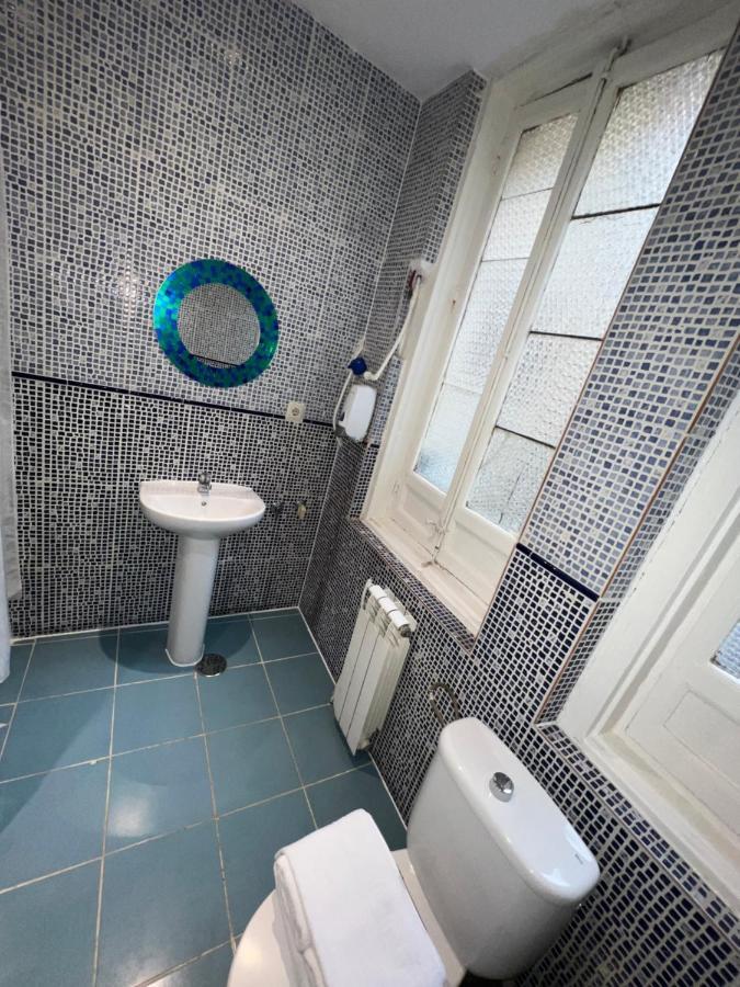 Abaaly Guest house *