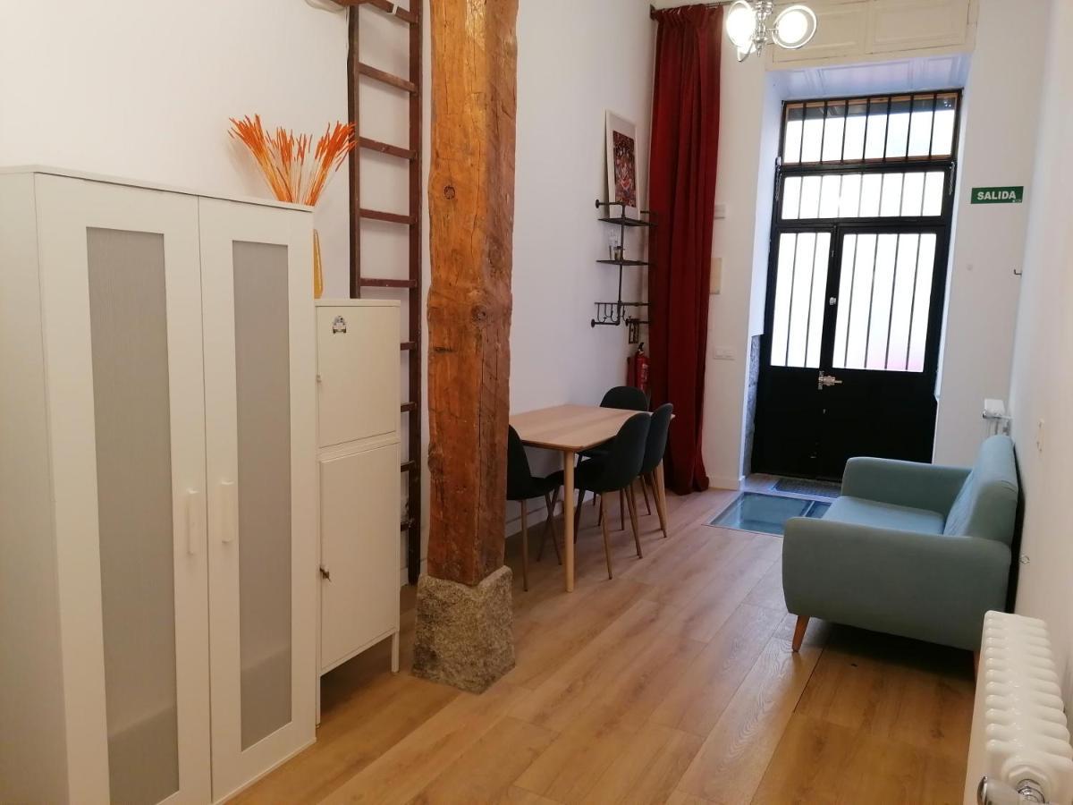 De Diseno Malasana Apartment