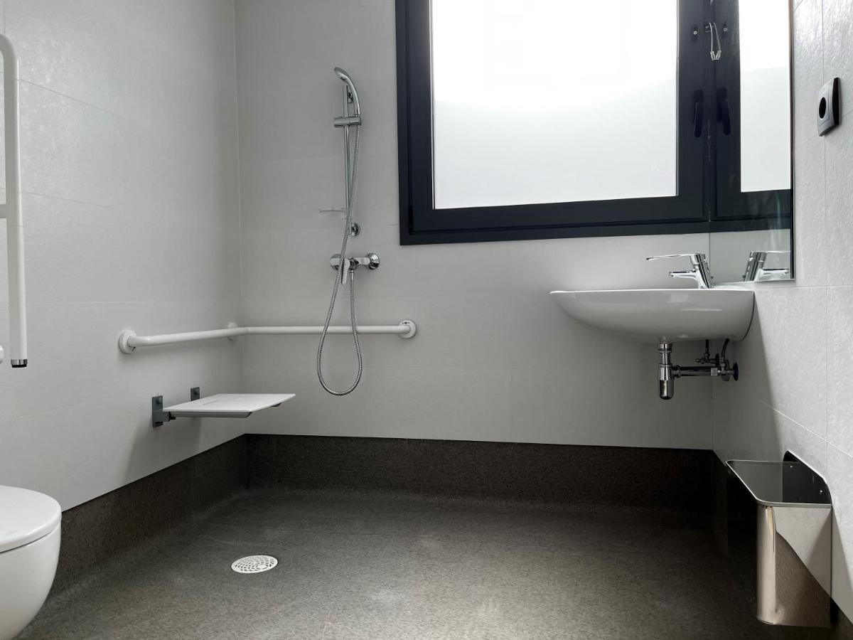 Hs Centro Atocha Guest house 2*