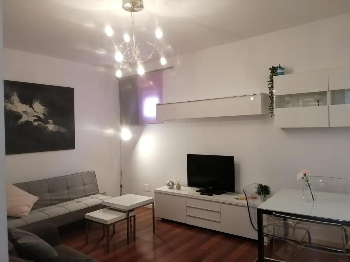 Apartment Apartamento Puente Valleca *
