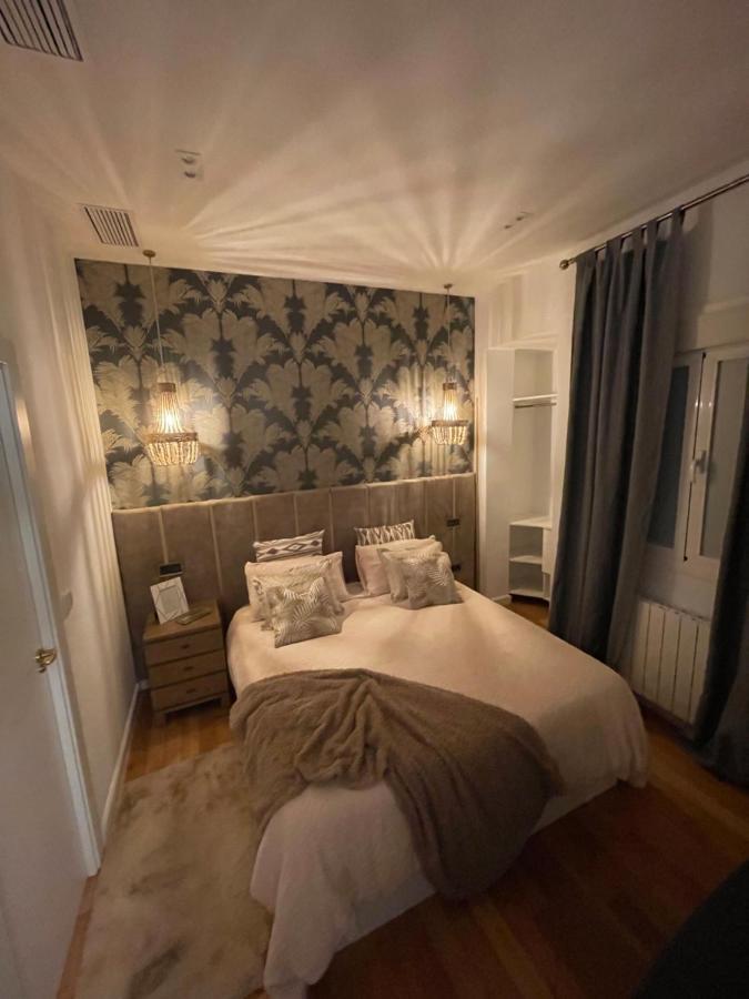 Cerca Plaza Mayor Apartment